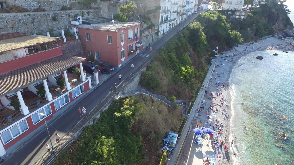 Hotel Belvedere E Tre Re Capri Exterior photo